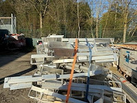 1 pallet veiligheidssteunen - afbeelding 3 van  4