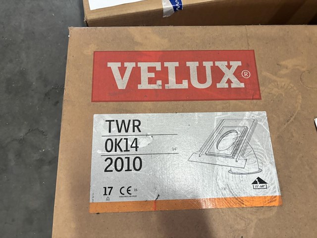1 pallet velux divers o.a. lichttunnel - afbeelding 2 van  4