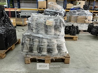 1 pallet zilverkleurige par p46 - e27 fitting spots zonder lampen max 150watt - afbeelding 1 van  5
