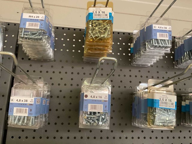 1 partij bevestigingsmaterialen - afbeelding 9 van  16