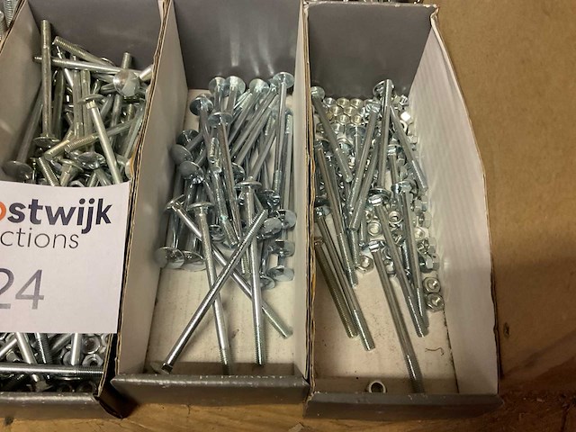 1 partij bevestigingsmaterialen - afbeelding 2 van  8