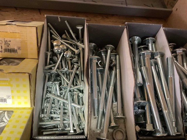 1 partij bevestigingsmaterialen - afbeelding 5 van  8