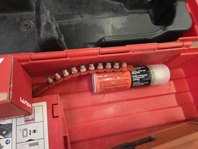 1 pneumatisch hilti dx 5 spijkerpistool - afbeelding 4 van  7