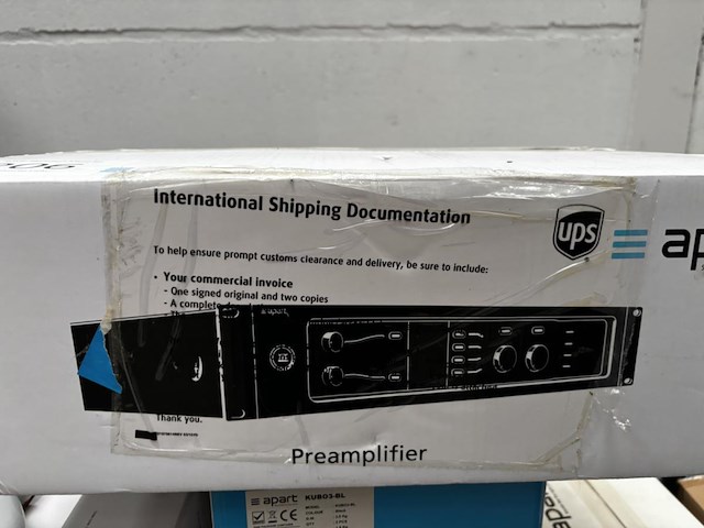 1 pre amplifier apart - afbeelding 2 van  2