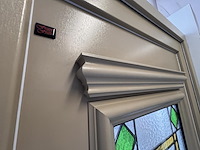 1 pvc voordeur met houtstructuur en glazen paneel frager - afbeelding 4 van  7