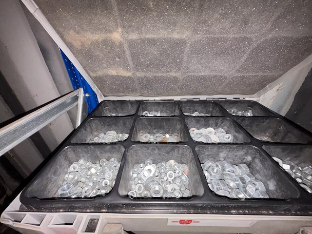 1 restinhoud container - afbeelding 15 van  19