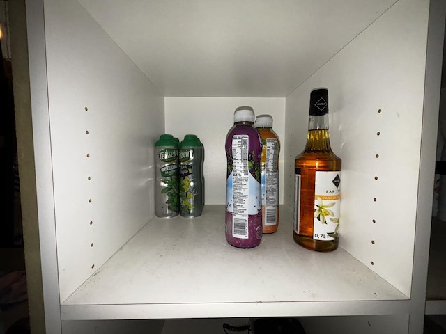 1 restinhoud kelder - afbeelding 11 van  18