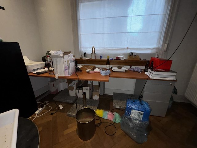 1 restlot bureau - afbeelding 1 van  13