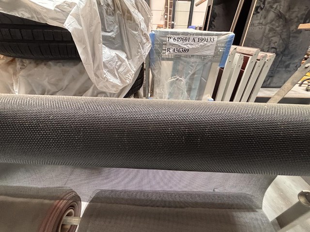 1 rolhouder voor vliegengaas - afbeelding 3 van  7