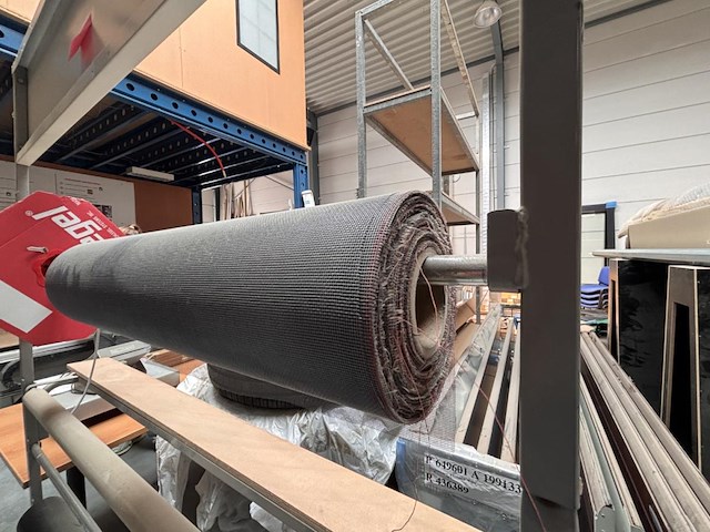 1 rolhouder voor vliegengaas - afbeelding 5 van  7