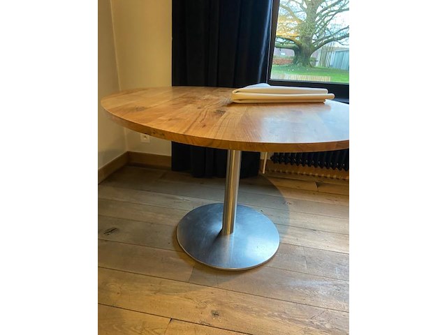 1 ronde tafel diameter 120 - afbeelding 1 van  2