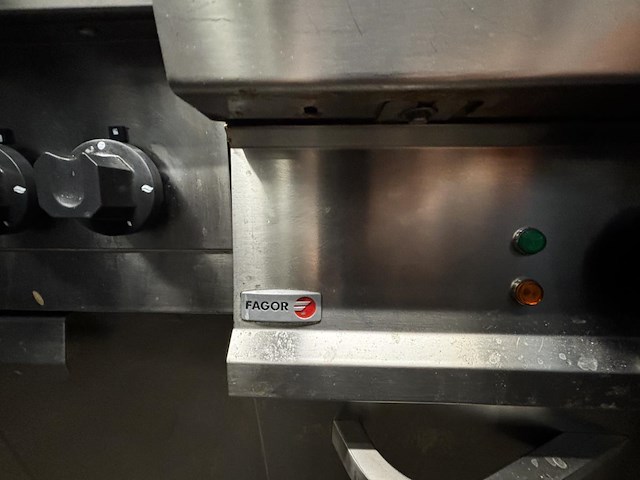 1 rvs fagor dubbele friteuse - afbeelding 2 van  4