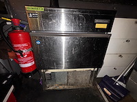 1 rvs ijsblokjesmachine hoshizaki (vermoedelijk defect)