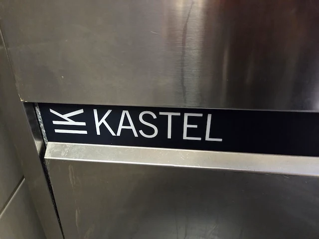 1 rvs ijsblokjesmachine kastel - afbeelding 3 van  3