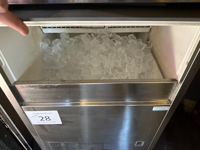 1 rvs ijsblokjesmachine ntf - afbeelding 2 van  6