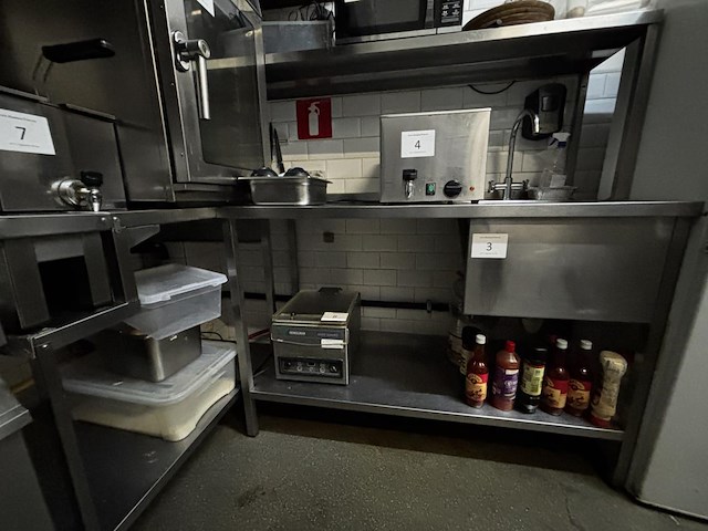 1 rvs spoelbak vv mengkraan - afbeelding 1 van  3