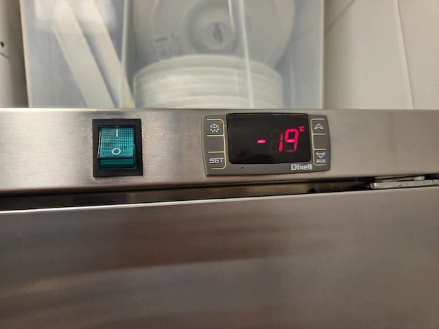 1 rvs vrieskast exquisit bf600inox - afbeelding 3 van  5