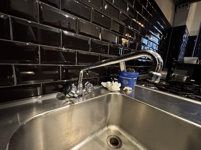 1 rvs wastafel - afbeelding 3 van  3