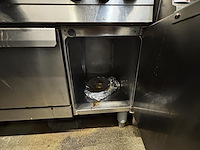 1 rvs zanussi 6-pits gasfornuis met oven - afbeelding 4 van  5