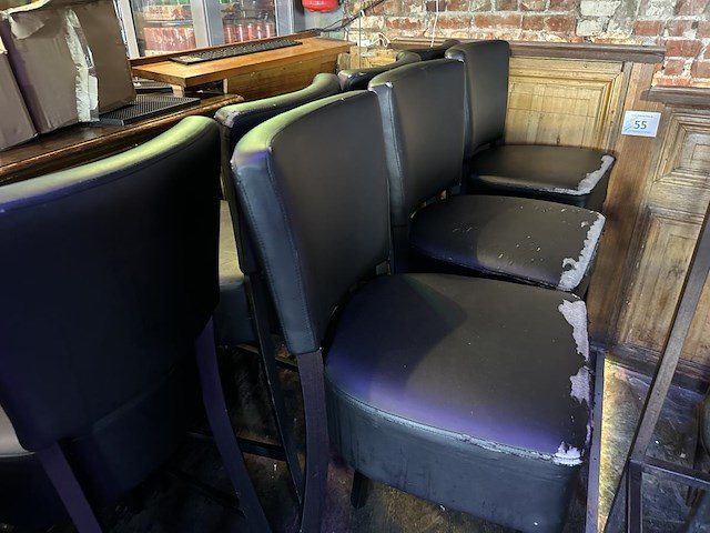 1 semi lederen hoge krukken met rugleuning - afbeelding 2 van  3