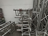 1 set alu trussen x30v - afbeelding 10 van  12