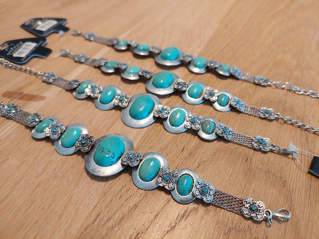 1 set diverse fantasie juwelen - afbeelding 3 van  4