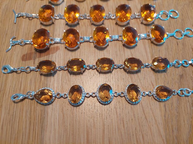 1 set diverse fantasie juwelen - afbeelding 2 van  5