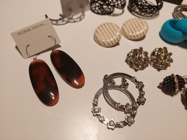 1 set diverse fantasie juwelen - afbeelding 2 van  8