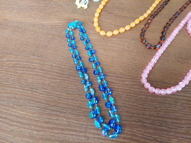 1 set diverse fantasie juwelen - afbeelding 2 van  4