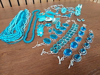 1 set diverse fantasie juwelen - afbeelding 2 van  6