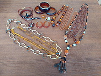 1 set diverse fantasie juwelen - afbeelding 1 van  6