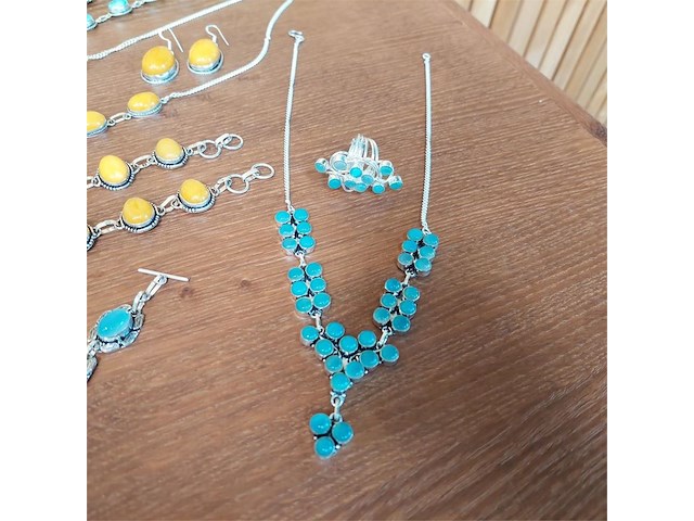 1 set diverse fantasie juwelen - afbeelding 9 van  10