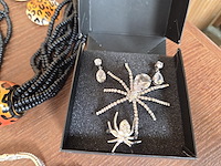 1 set diverse fantasie juwelen - afbeelding 6 van  15
