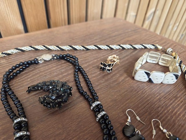 1 set diverse fantasie juwelen - afbeelding 3 van  12