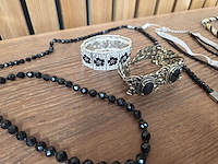 1 set diverse fantasie juwelen - afbeelding 9 van  12