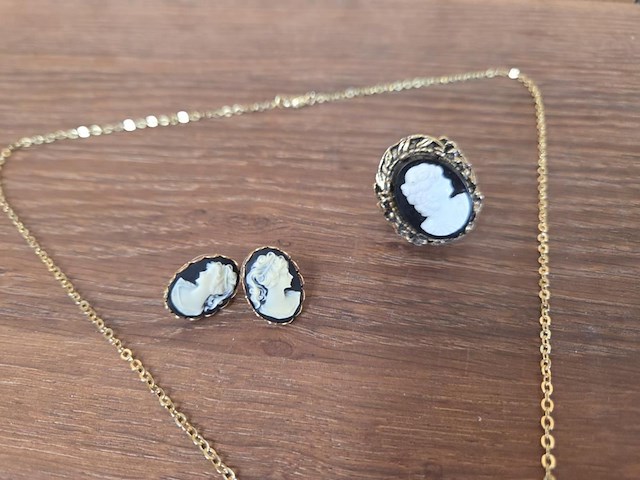1 set diverse fantasie juwelen - afbeelding 5 van  7