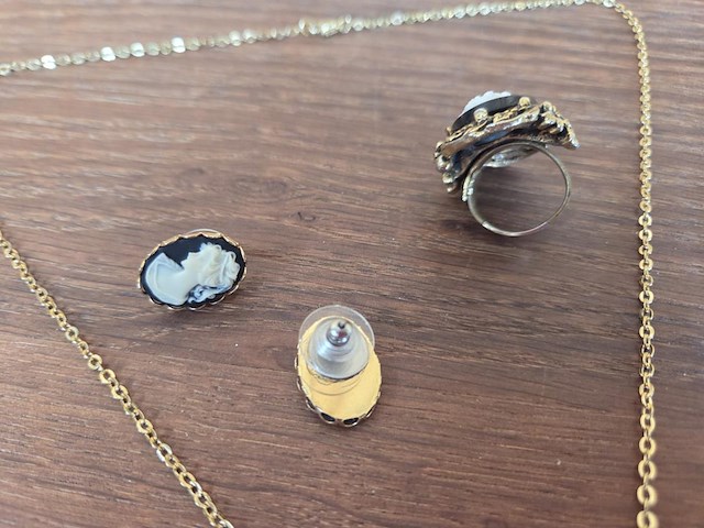 1 set diverse fantasie juwelen - afbeelding 7 van  7
