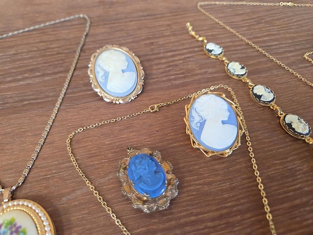 1 set diverse fantasie juwelen - afbeelding 2 van  13