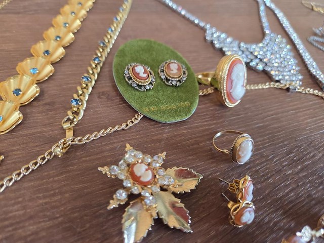 1 set diverse fantasie juwelen - afbeelding 4 van  12