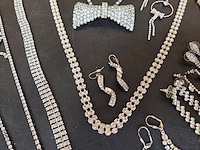 1 set diverse fantasie juwelen - afbeelding 5 van  6
