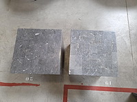1 set kleine natuurstenen bijzettafeltjes - afbeelding 3 van  3