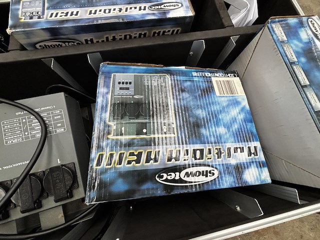 1 set multi dim switchen showtec pr-403 - afbeelding 3 van  3