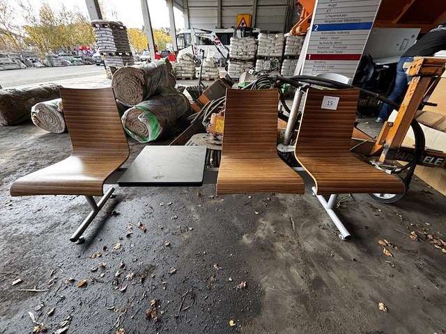 1 set wachtruimtestoelen met bankje - afbeelding 1 van  3