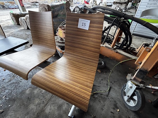 1 set wachtruimtestoelen zonder bankje - afbeelding 2 van  2