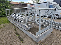 1 staal verzinkte buitentrap