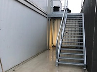 1 staal verzinkte buitentrap - afbeelding 8 van  10