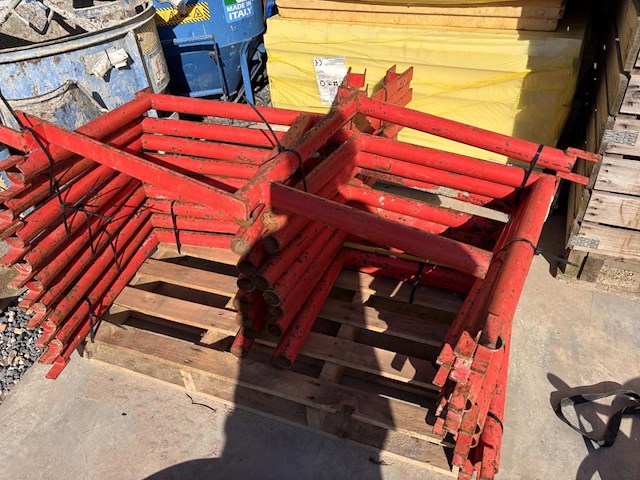 1 stelling met div opzetstukken voor materialen - afbeelding 4 van  6