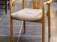 1 stoel met armleunen - afbeelding 1 van  3