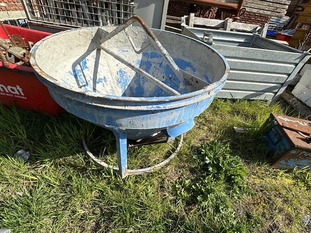 1 stortkoker boscaro ct-50 + betonkubel boscaro - afbeelding 3 van  3