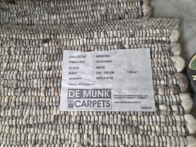 1 tapijt de munk modern - afbeelding 3 van  3